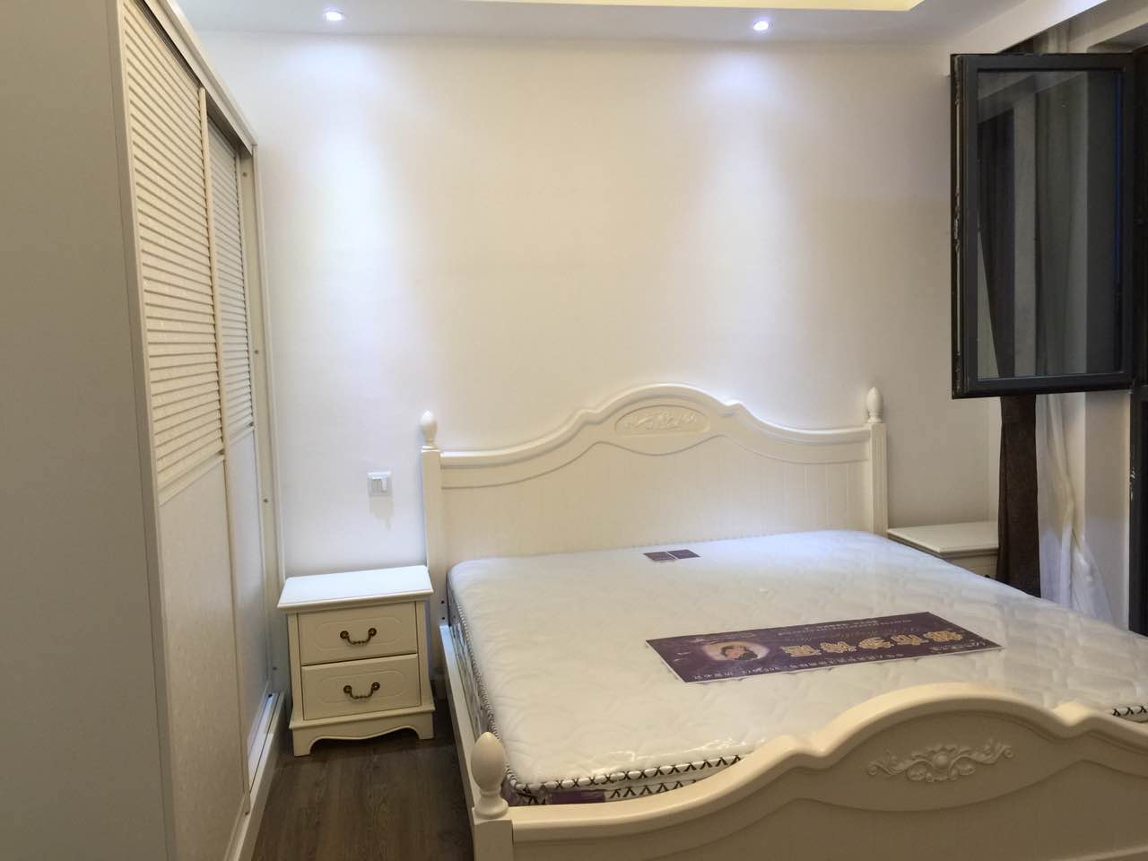 Bedrooms-2nd Bedroom