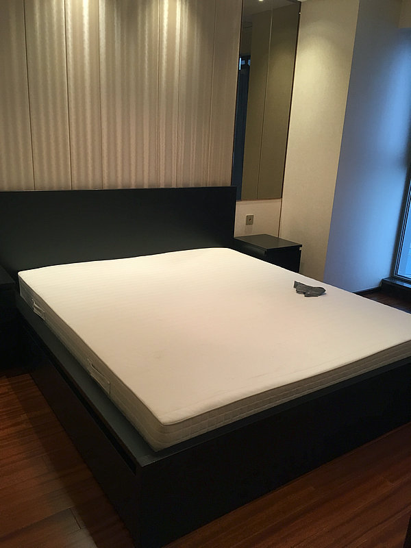 Bedrooms-Master Bedroom