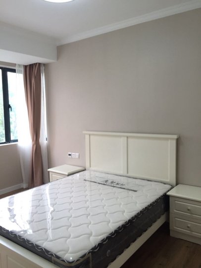 Bedrooms-Master Bedroom