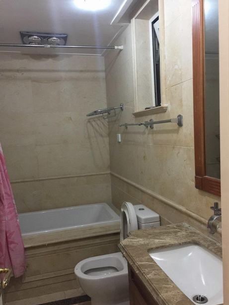 Bathrooms-Master Bathroom