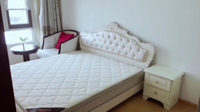 Bedrooms-Master Bedroom