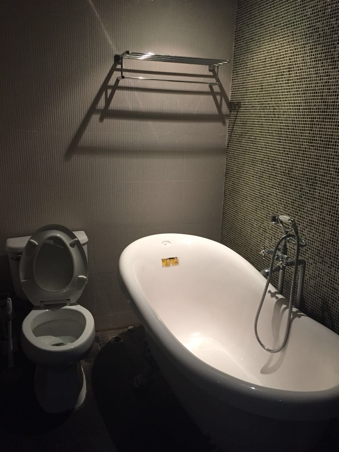 Bathrooms-Master Bathroom