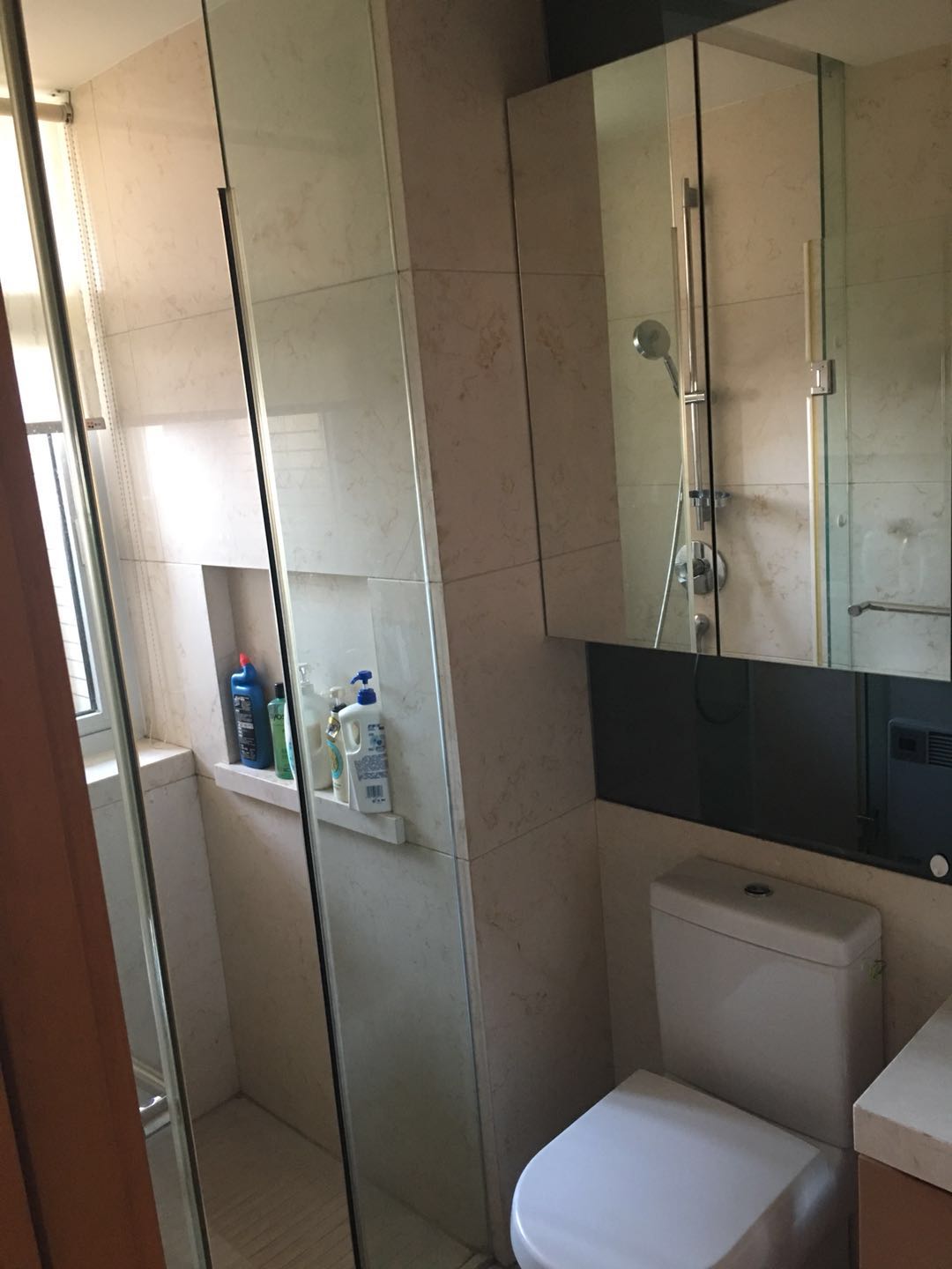 Bathrooms-Master Bathroom