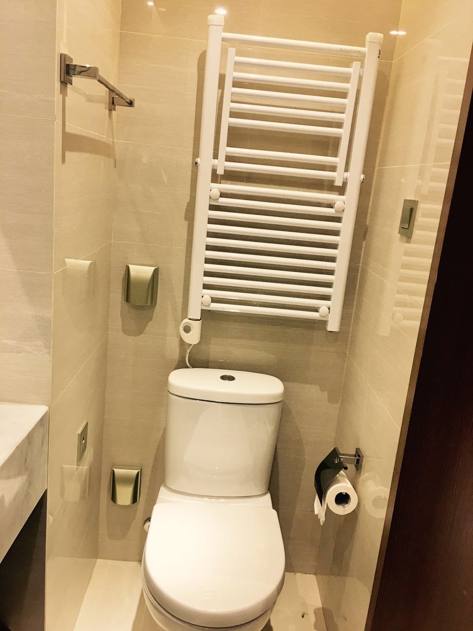 Bathrooms-Master Bathroom