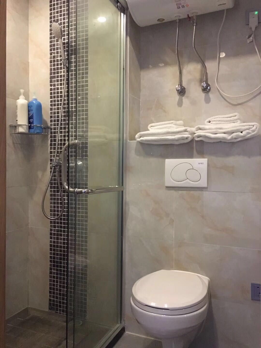 Bathrooms-Master Bathroom