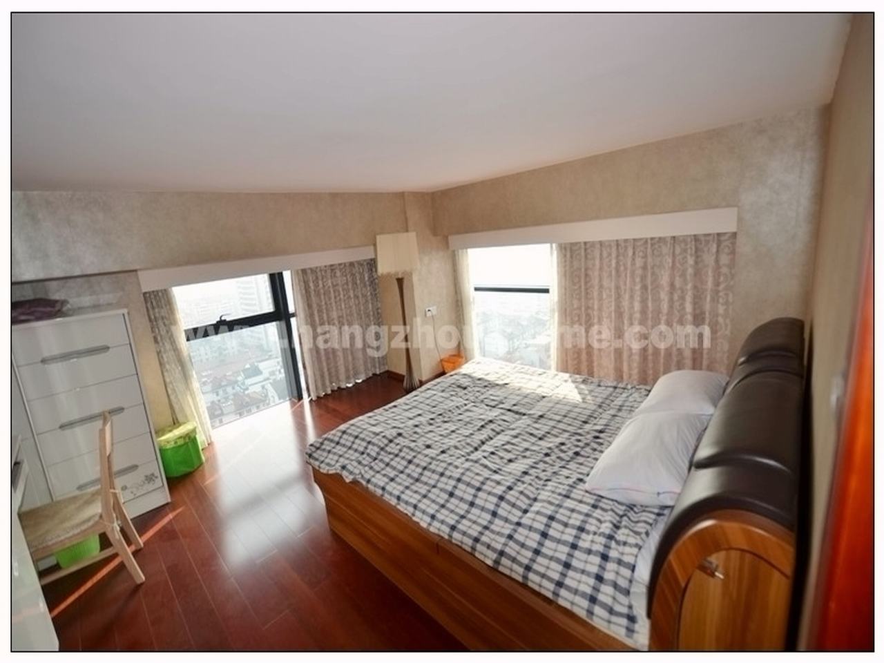 Bedrooms-Master Bedroom