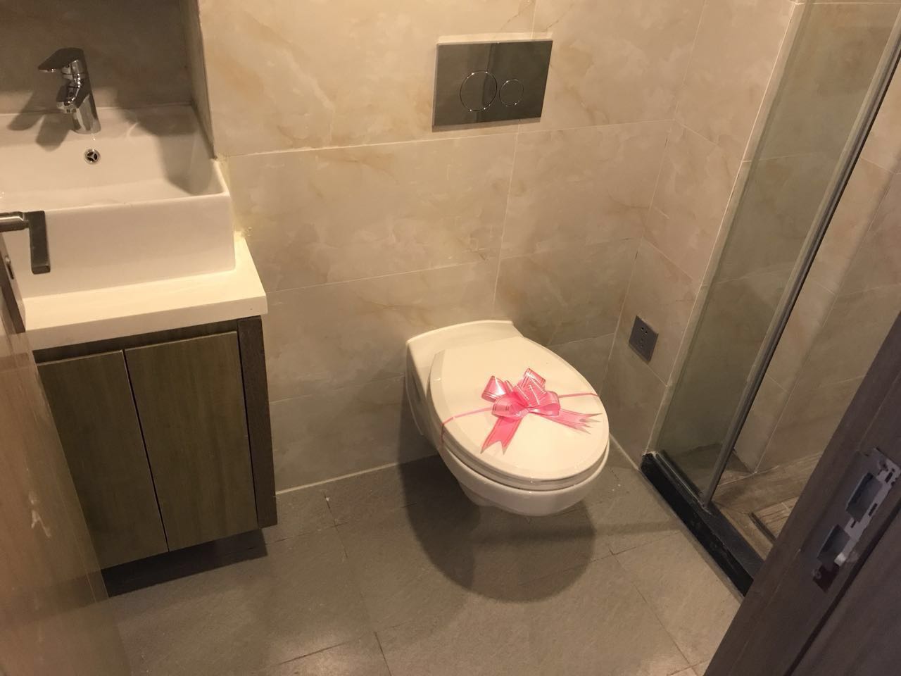 Bathrooms-Master Bathroom