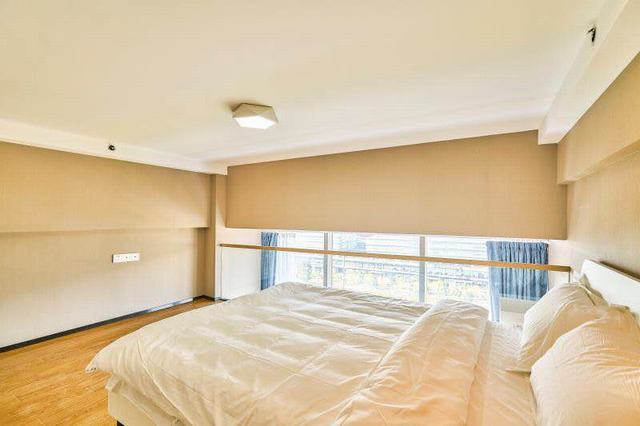 Bedrooms-Master Bedroom