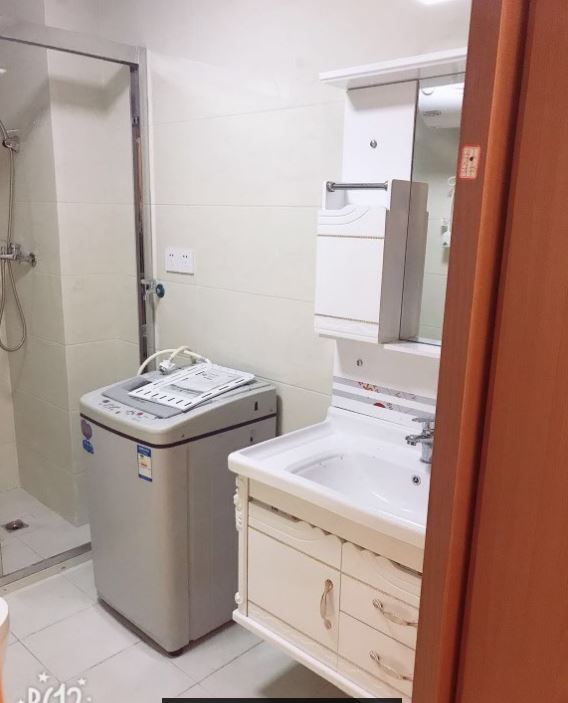 Bathrooms-Master Bathroom