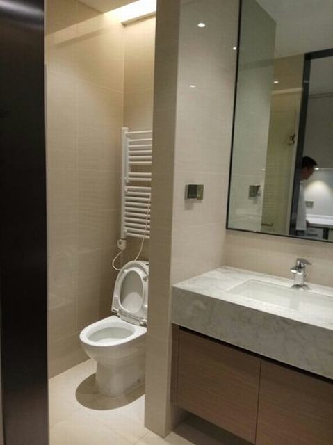 Bathrooms-Master Bathroom