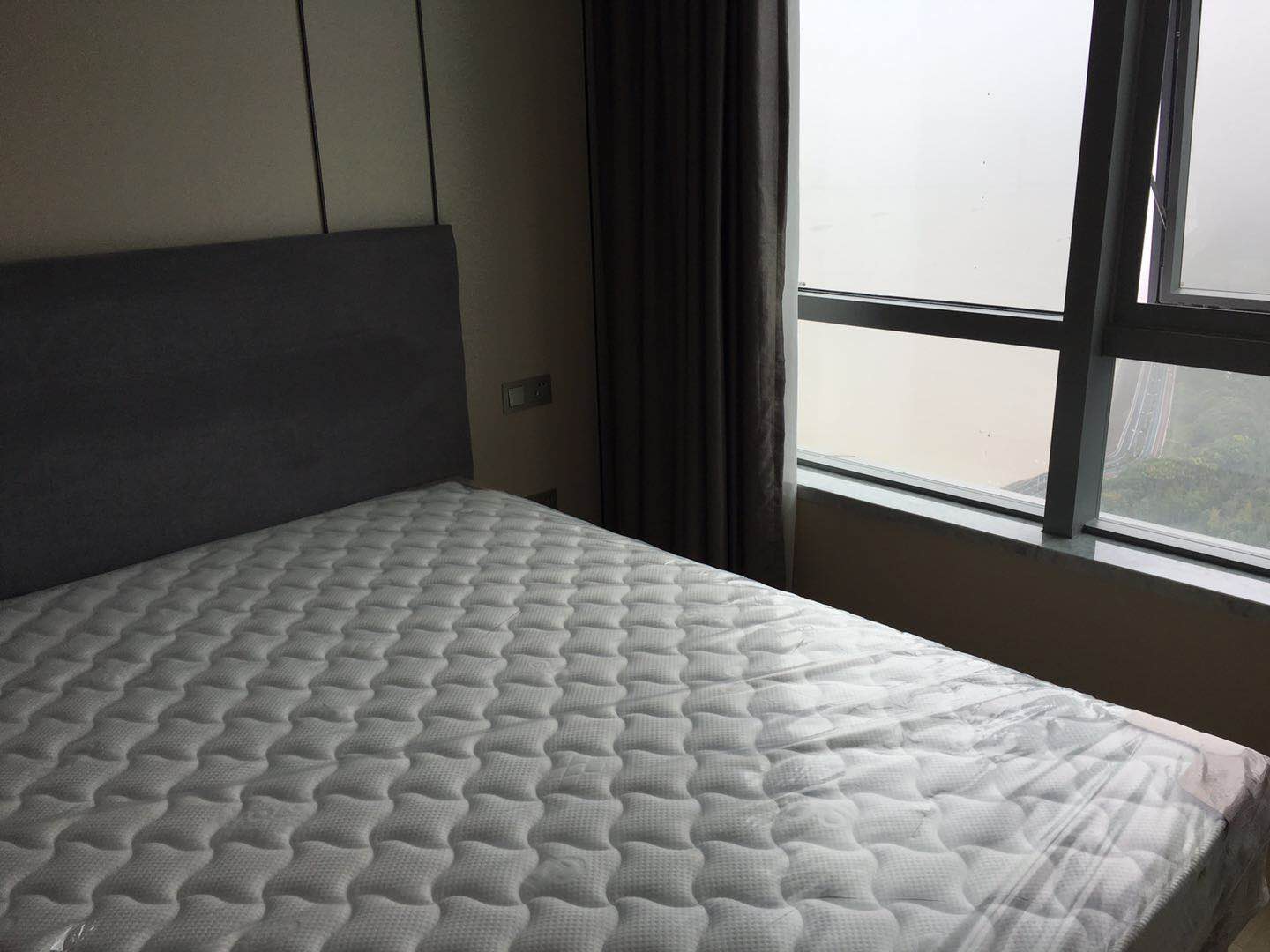 Bedrooms-Master Bedroom