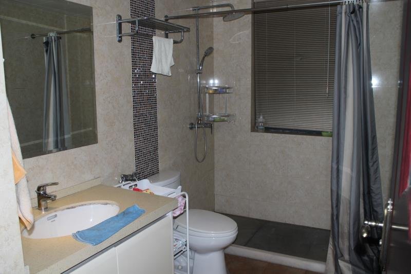 Bathrooms-Master Bathroom