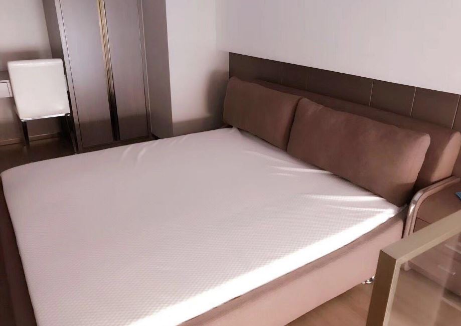 Bedrooms-Master Bedroom