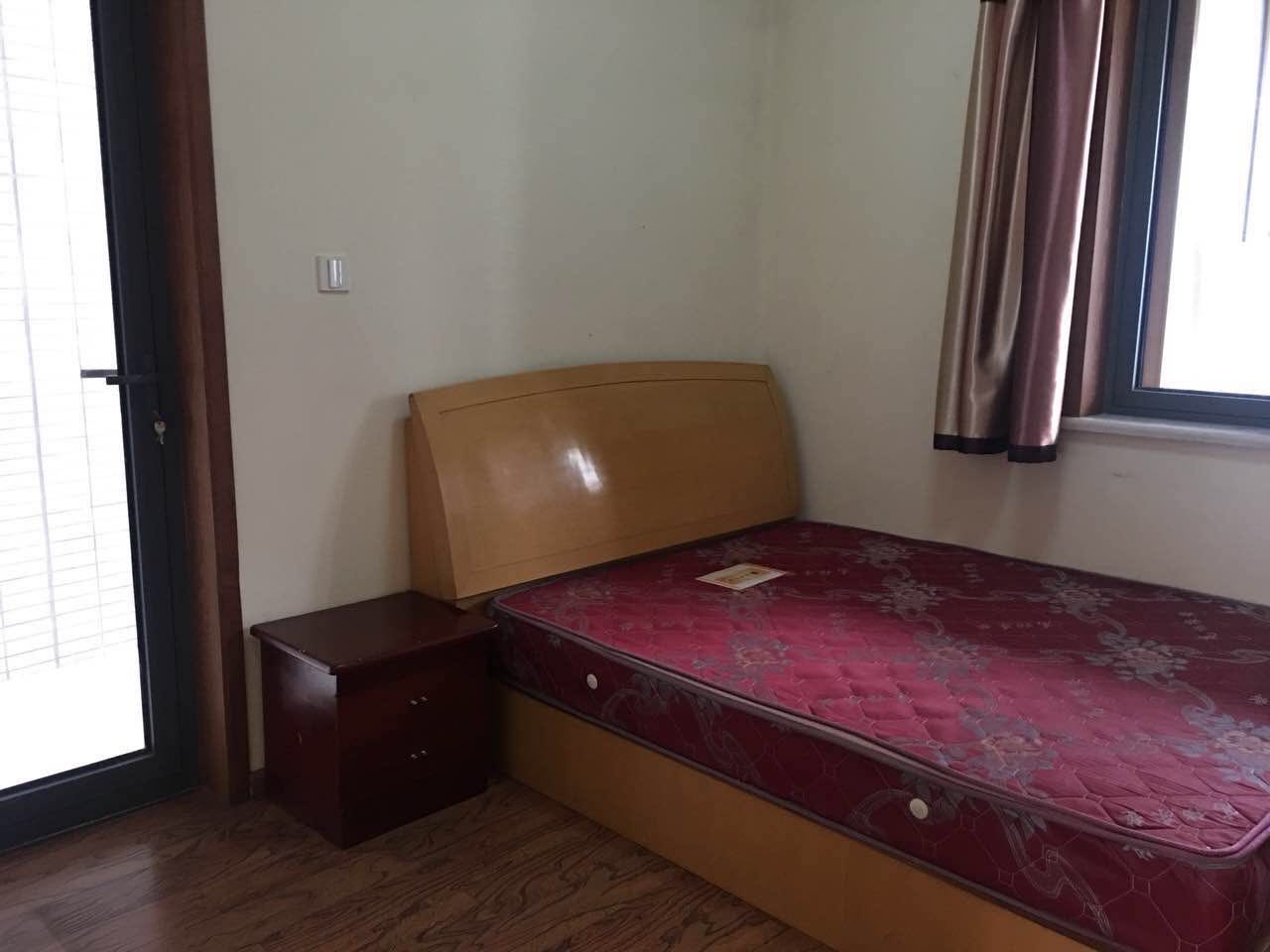 Bedrooms-2nd Bedroom