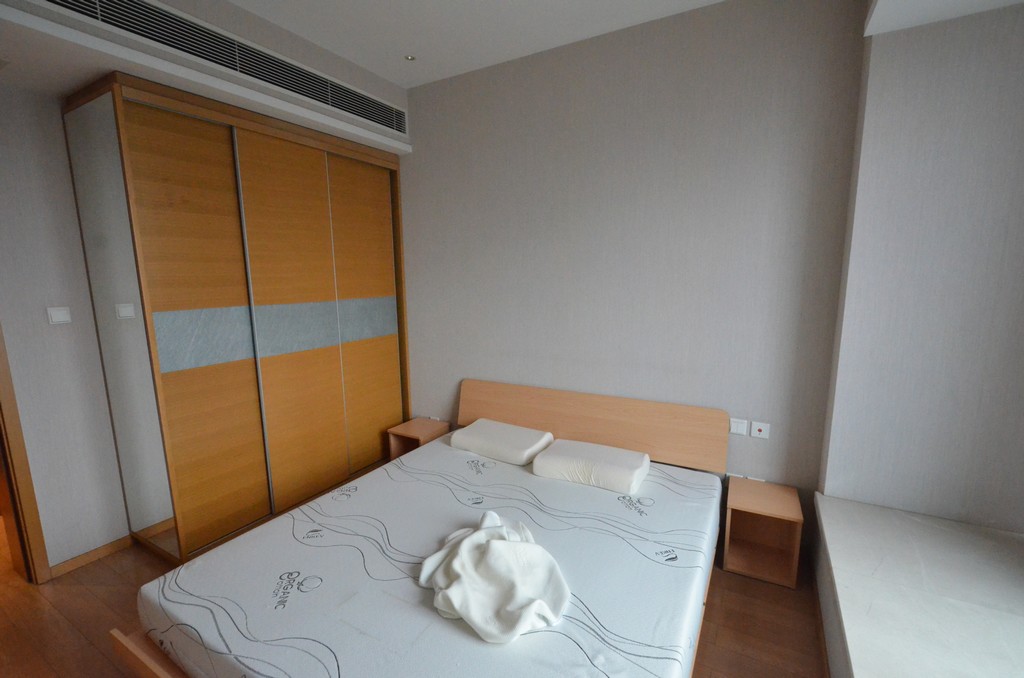 Bedrooms-Master Bedroom