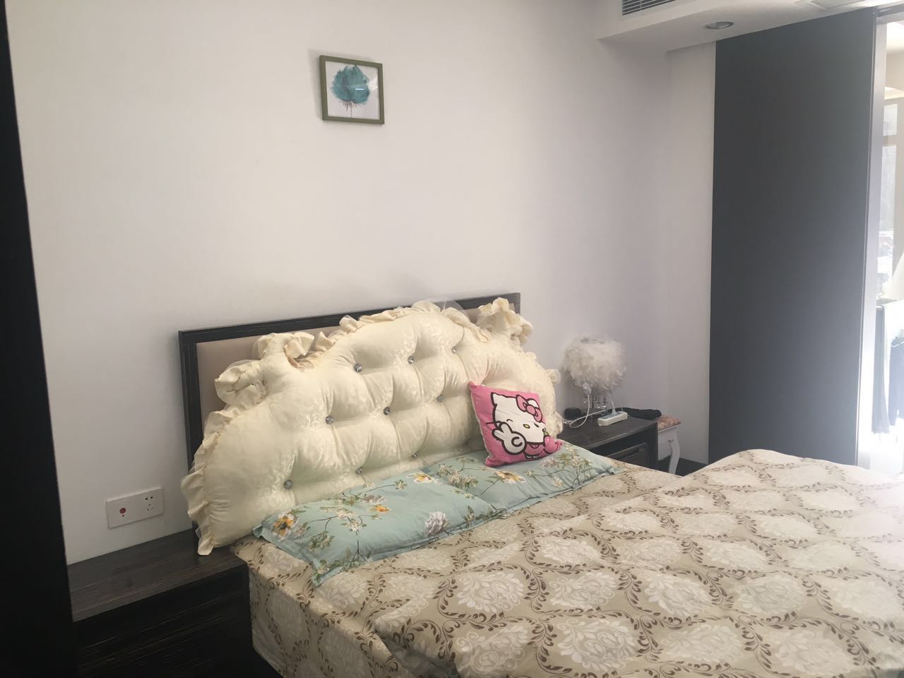 Bedrooms-Master Bedroom