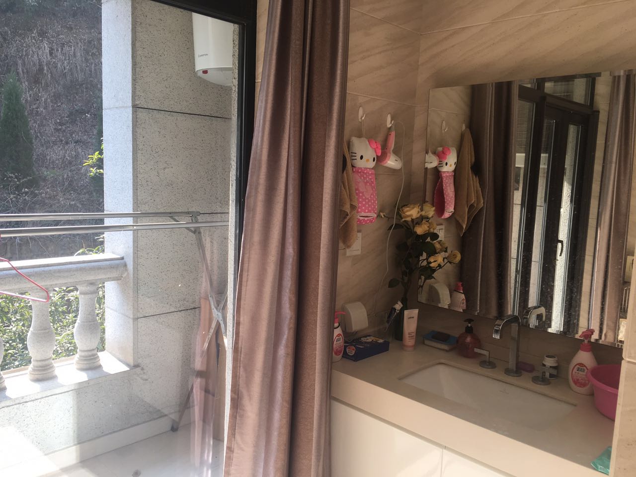 Bathrooms-Master Bathroom