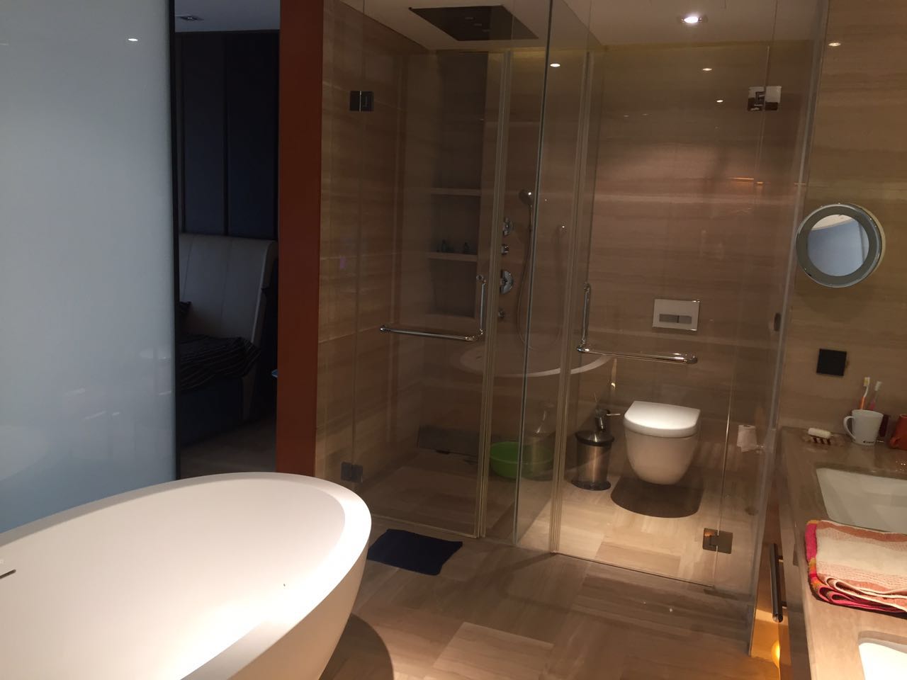 Bathrooms-Master Bathroom