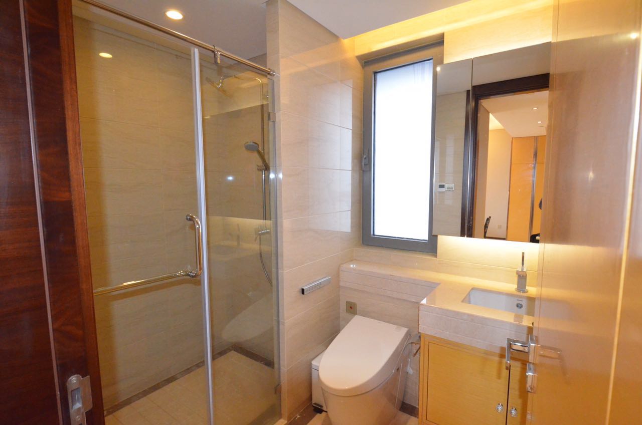Bathrooms-Master Bathroom