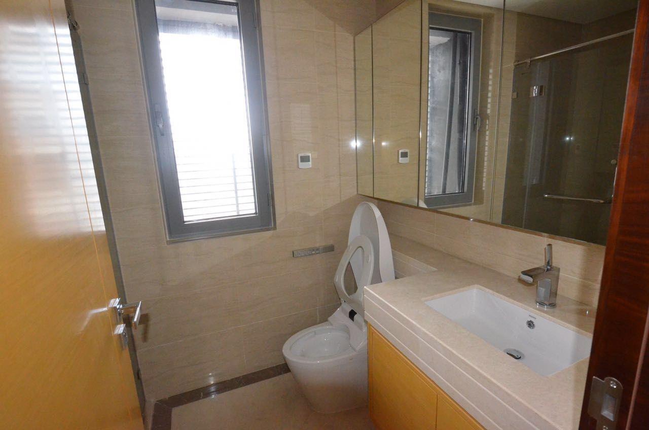Bathrooms-Master Bathroom