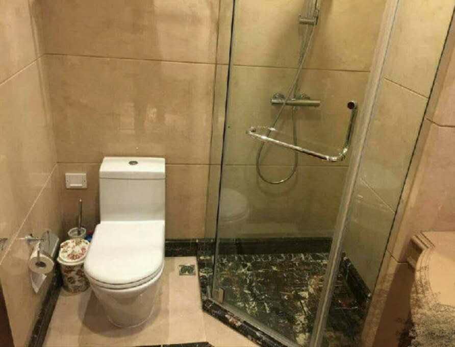 Bathrooms-Master Bathroom