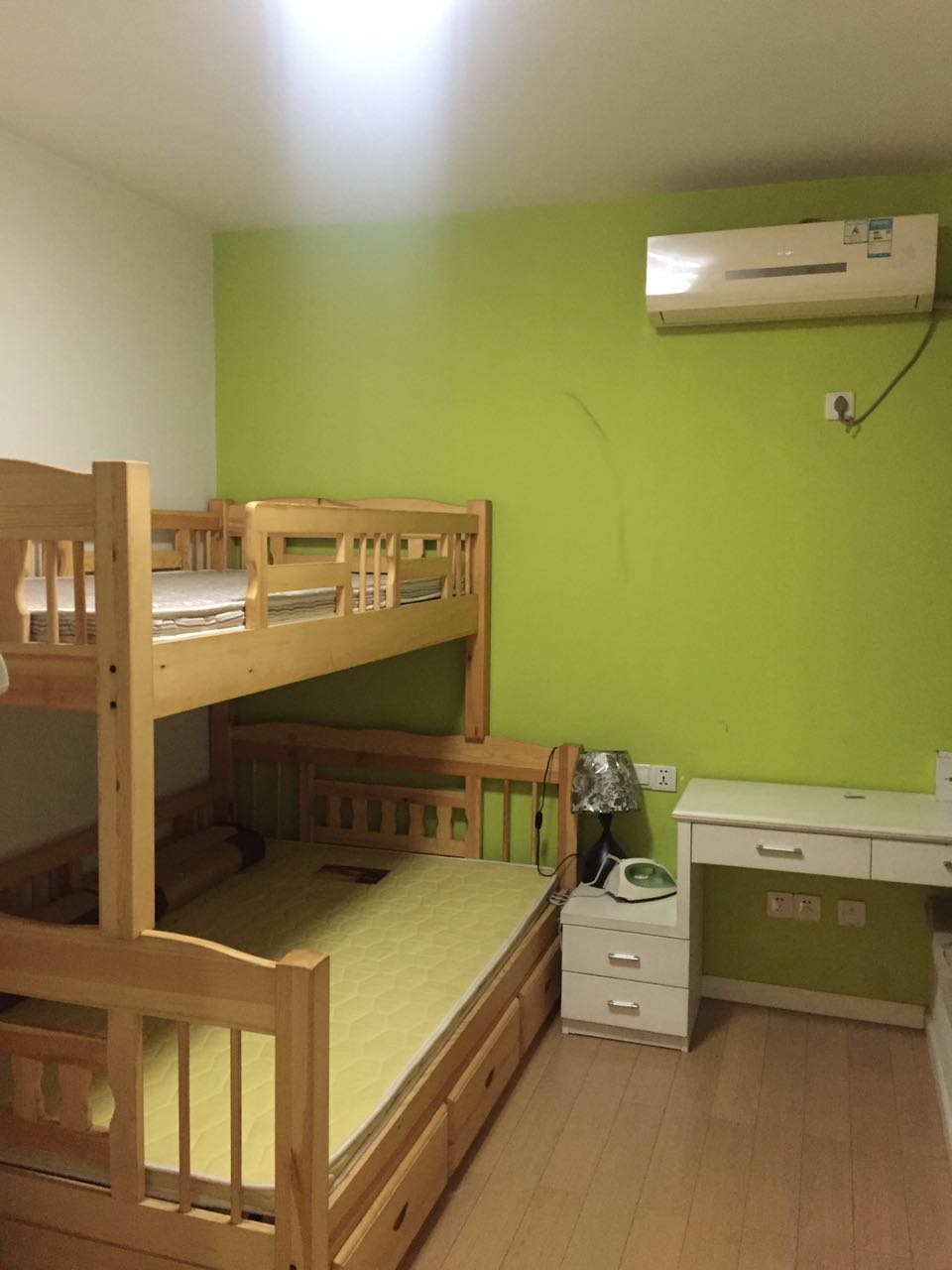 Bedrooms-2nd Bedroom