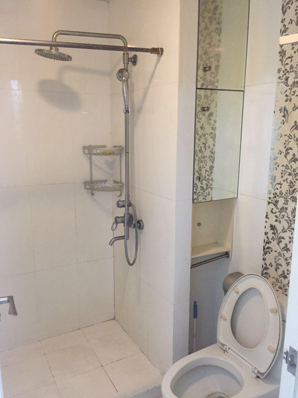Bathrooms-Master Bathroom