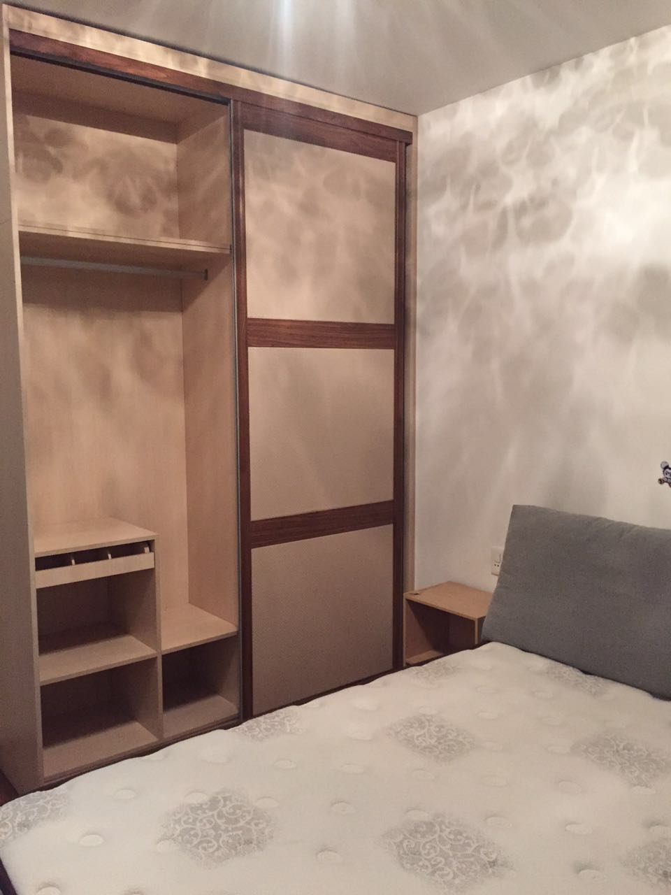 Bedrooms-Master Bedroom