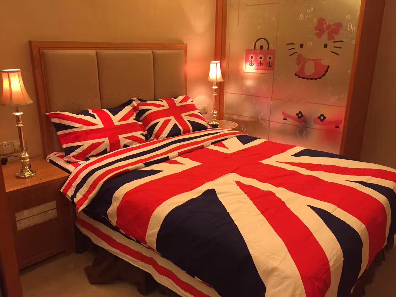 Bedrooms-Master Bedroom