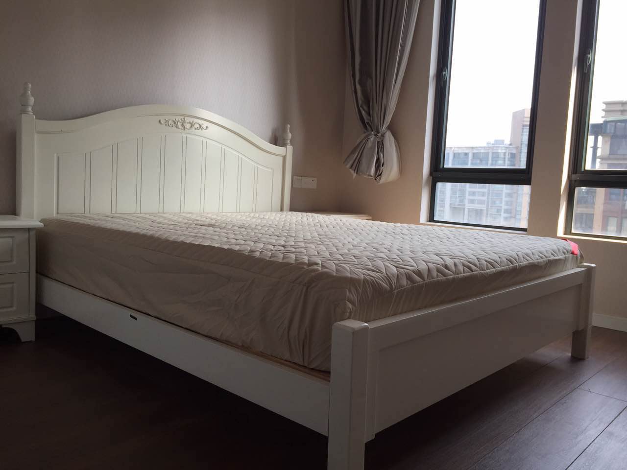 Bedrooms-Master Bedroom