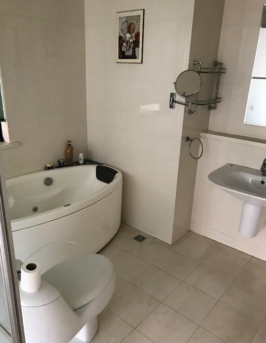 Bathrooms-Master Bathroom