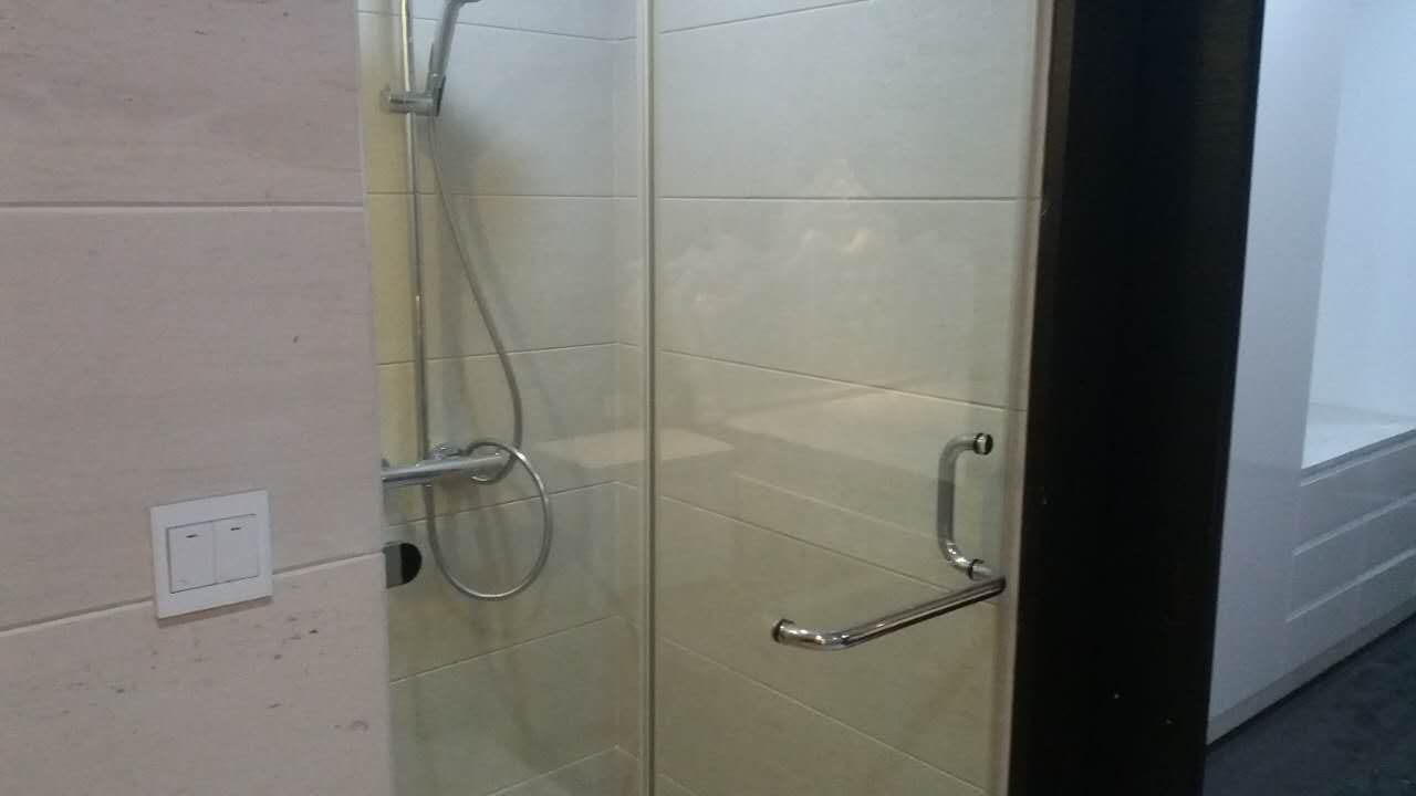 Bathrooms-Master Bathroom