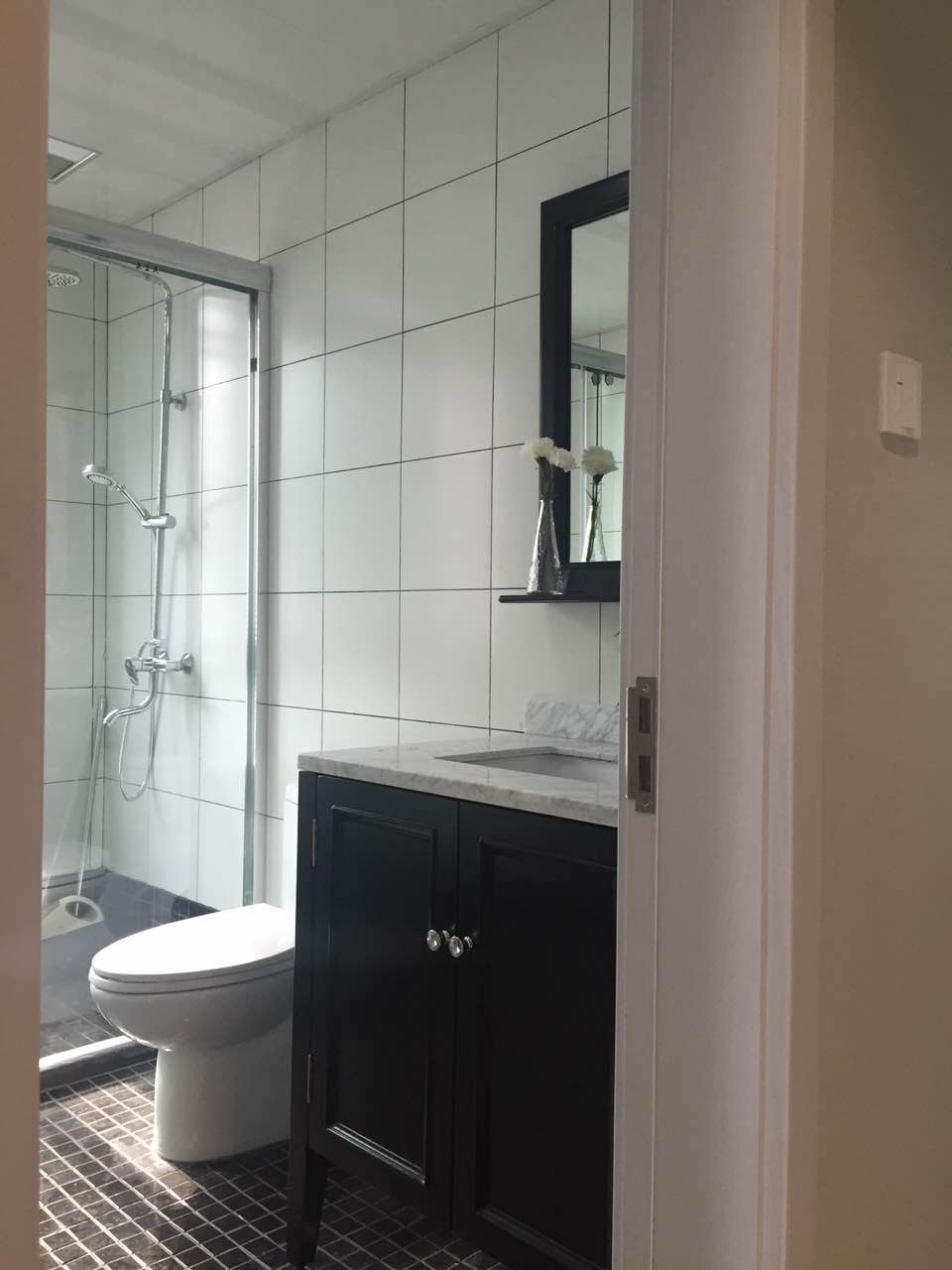 Bathrooms-Master Bathroom