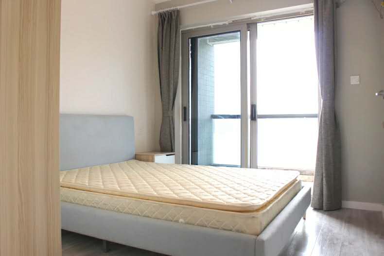 Bedrooms-Master Bedroom