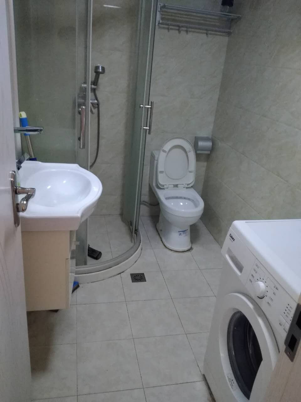 Bathrooms-Master Bathroom