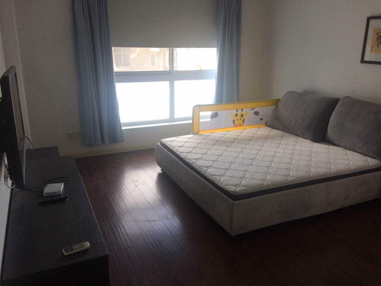 Bedrooms-Master Bedroom
