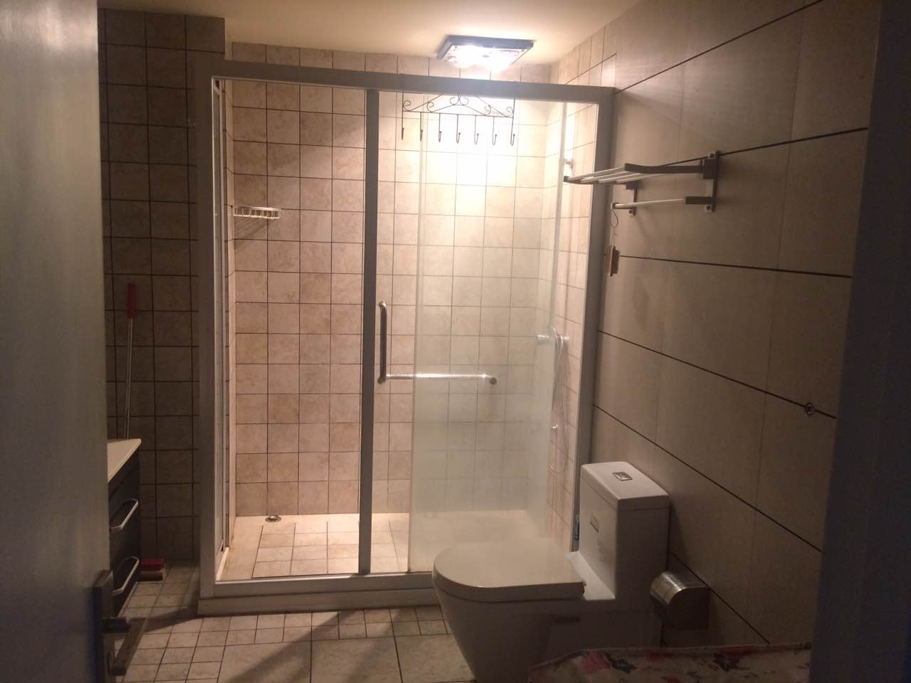 Bathrooms-2nd Bathroom