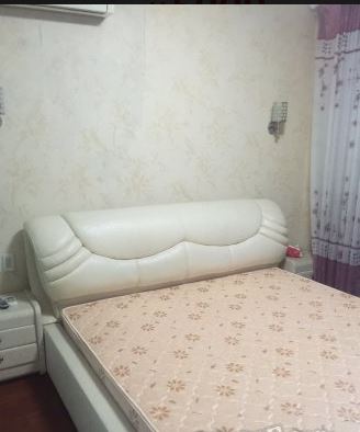 Bedrooms-Master Bedroom