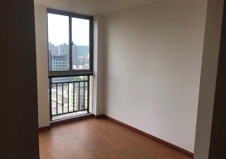 Bedrooms-2nd Bedroom