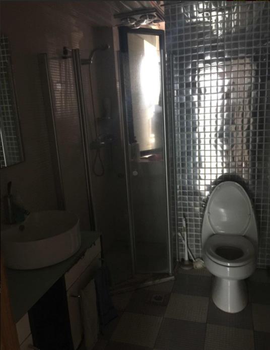 Bathrooms-Master Bathroom