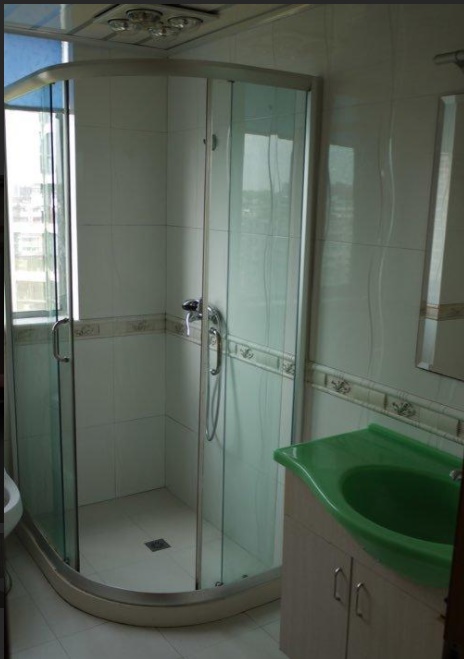 Bathrooms-Master Bathroom