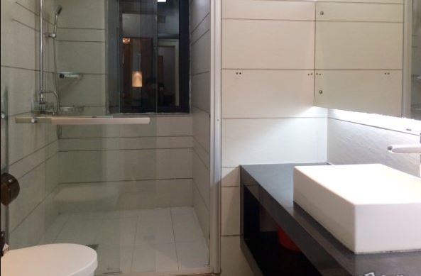 Bathrooms-Master Bathroom