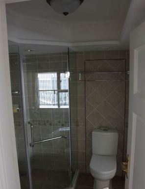 Bathrooms-Master Bathroom
