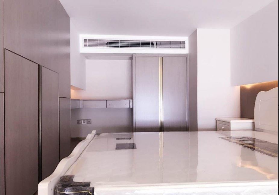 Bedrooms-Master Bedroom