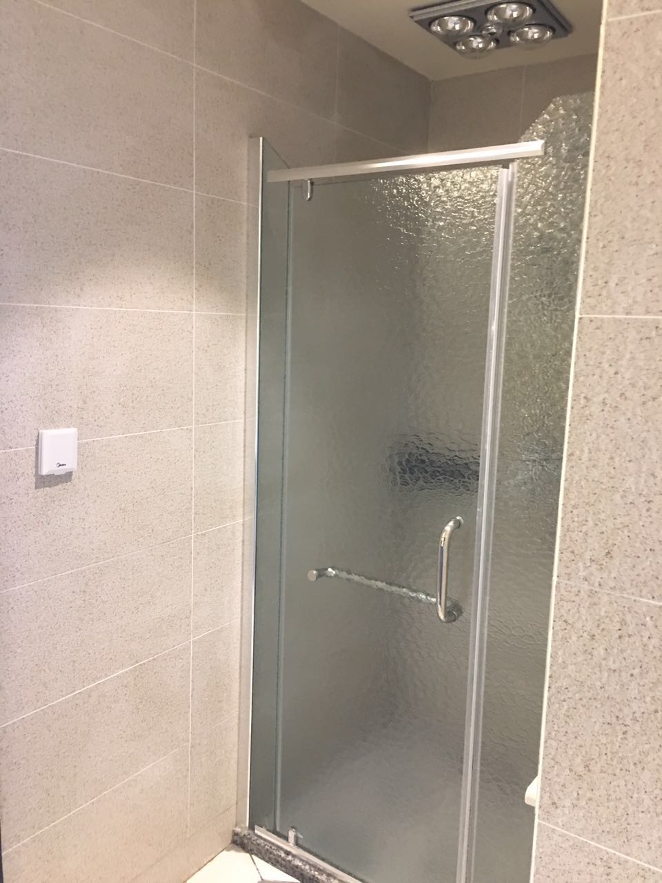 Bathrooms-Master Bathroom
