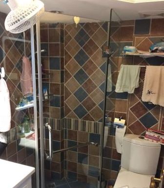 Bathrooms-Master Bathroom