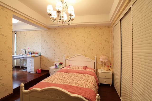 Bedrooms-2nd Bedroom