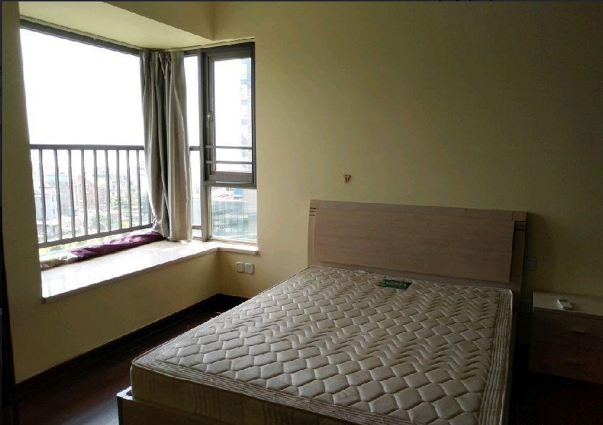 Bedrooms-Master Bedroom