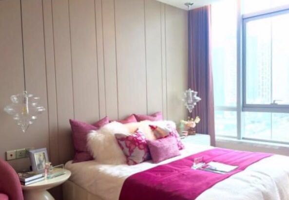 Bedrooms-Master Bedroom