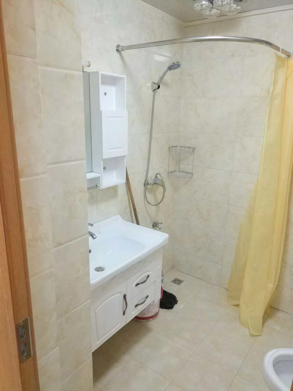Bathrooms-Master Bathroom